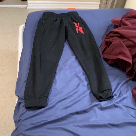 Reebok joggers - Picture 1 of 3